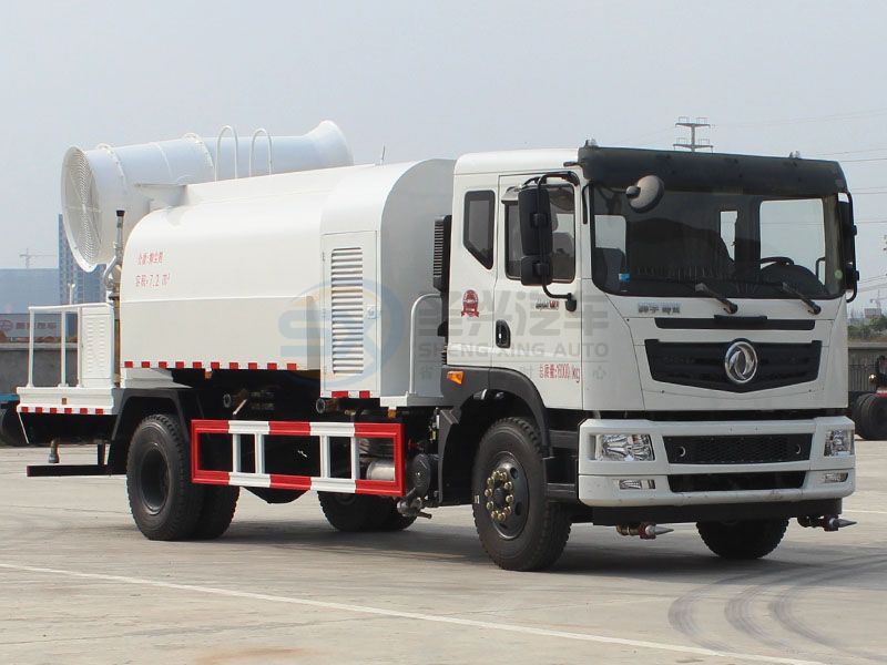 東風御虎80米多功能抑塵車