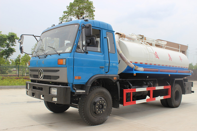 東風153型10方吸糞車