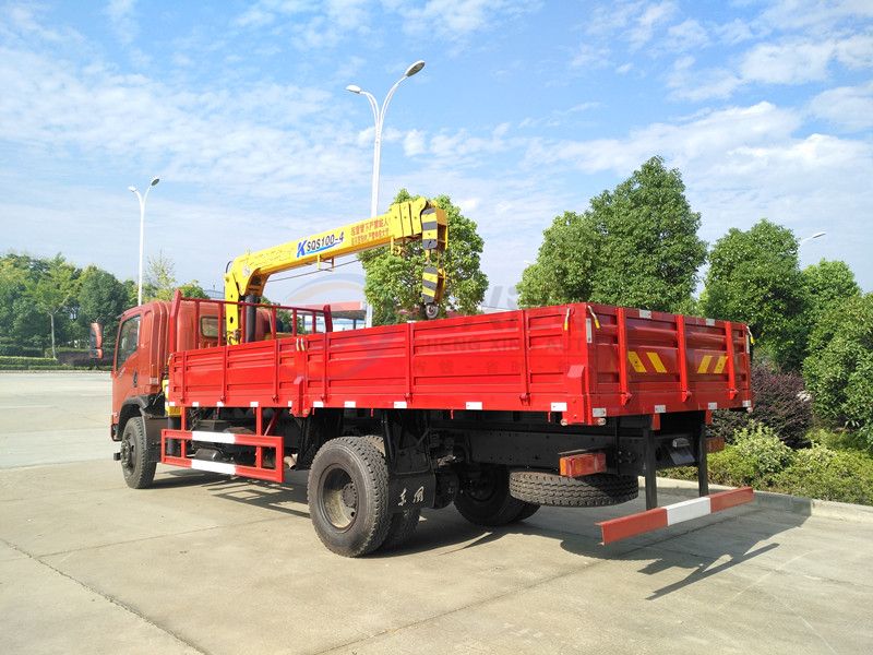 東風御虎4噸隨車吊