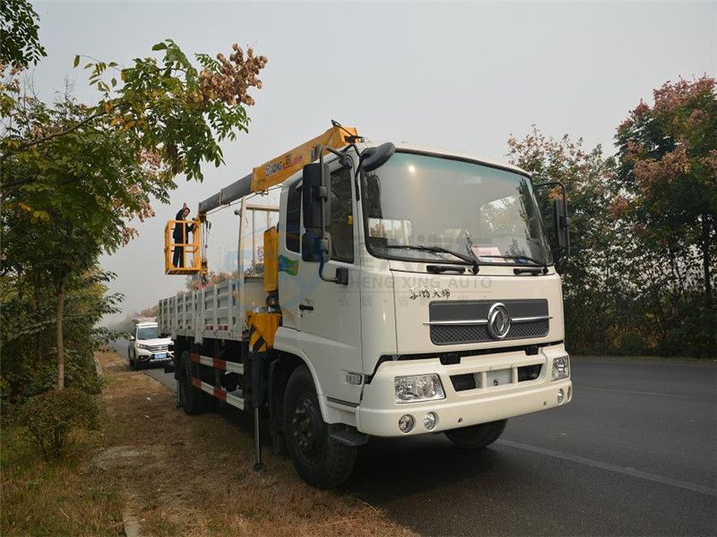東風天錦5噸隨車吊