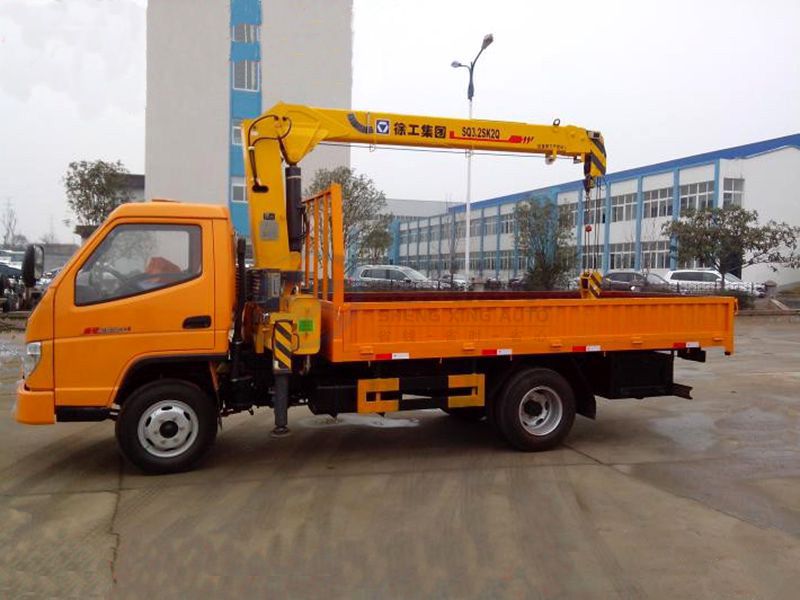 唐駿藍牌小型3.2噸隨車吊