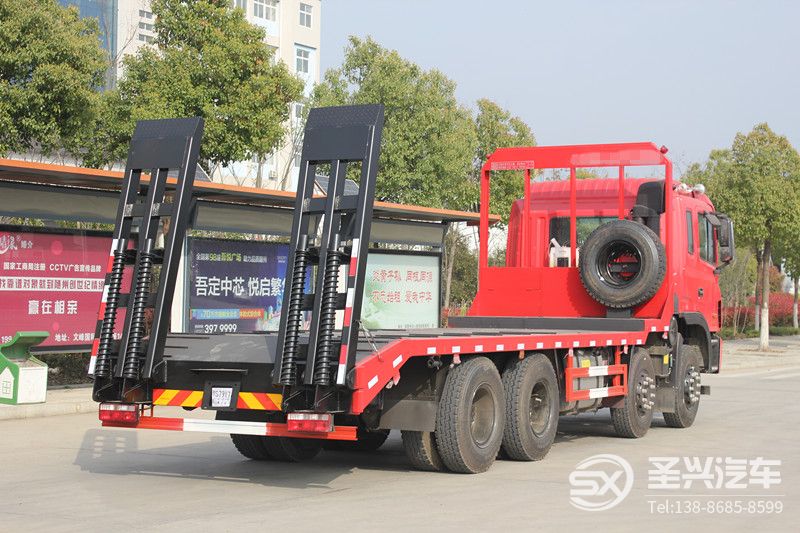 江淮K5前四后八底平板挖機運輸車