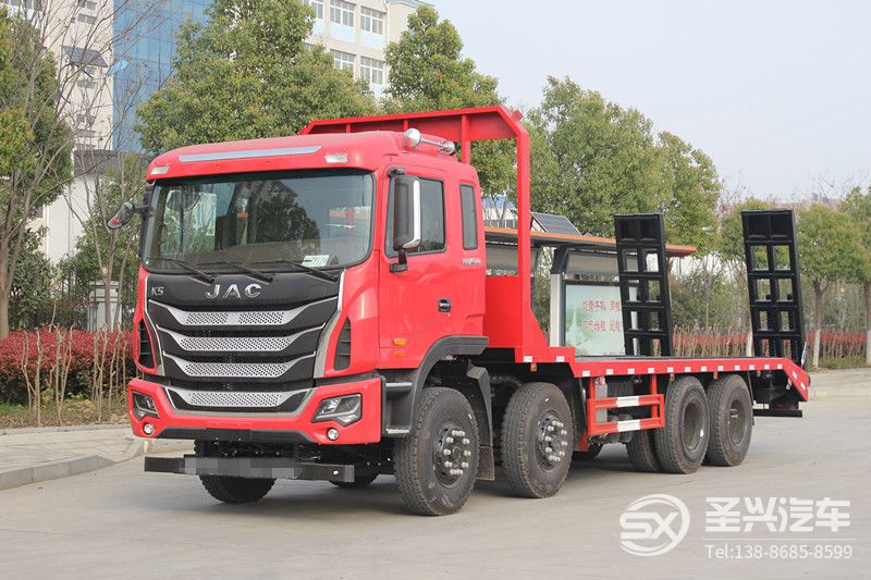 江淮K5前四后八底平板挖機運輸車