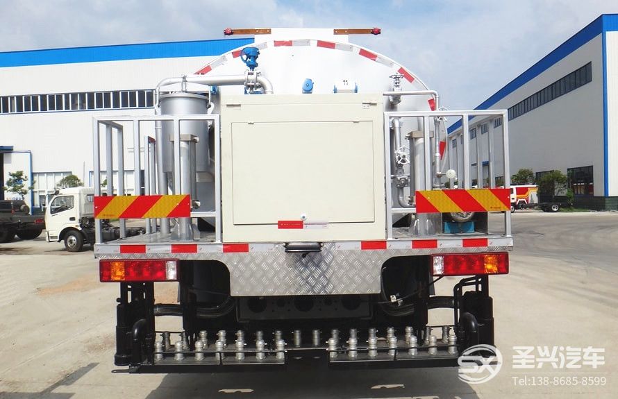 重汽HOWO豪沃12噸瀝青灑布車 
