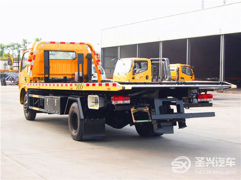 東風大多利卡D8清障車