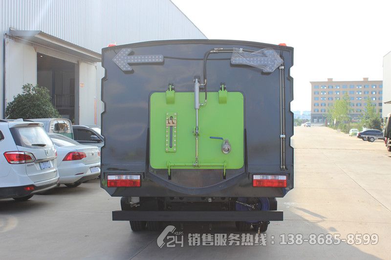 東風多利卡5+5方洗掃車