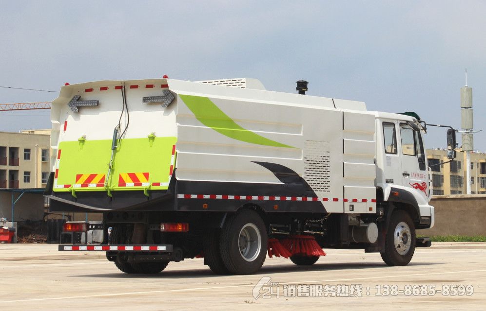 重汽斯太爾9+7方洗掃車