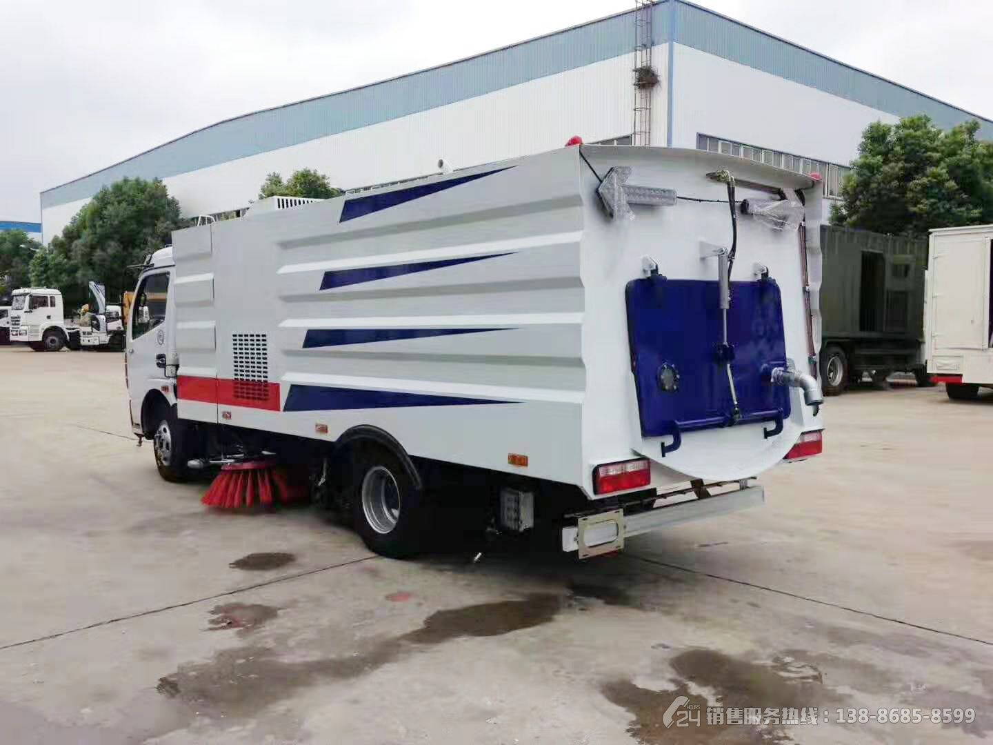 東風大多利卡5+4.5方洗掃車