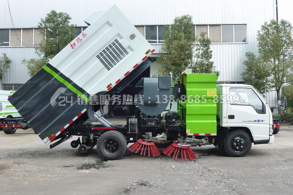江鈴順達5噸掃路車