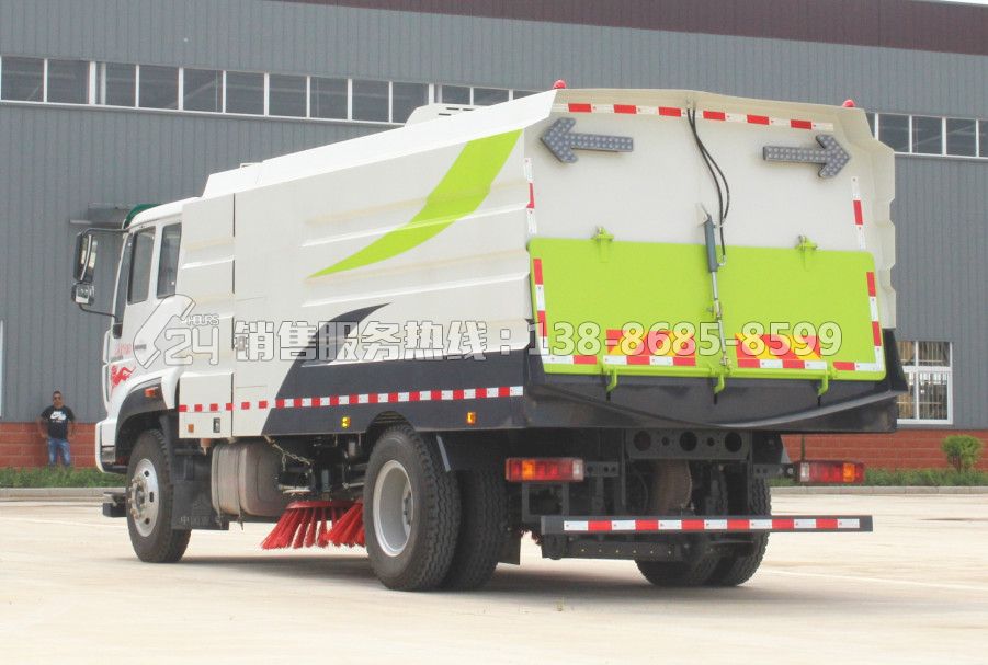 重汽斯太爾16噸掃路車
