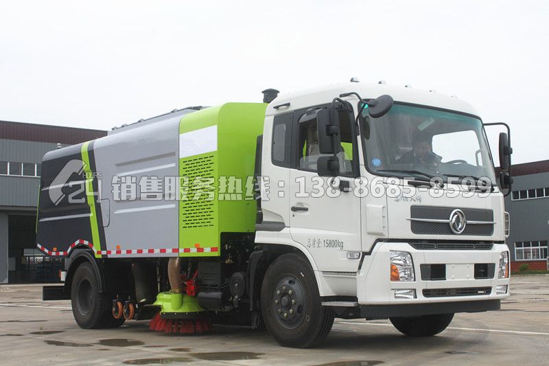 東風天錦干式掃路車