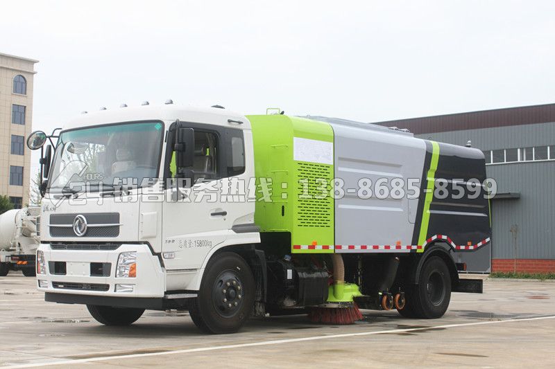東風天錦干式掃路車