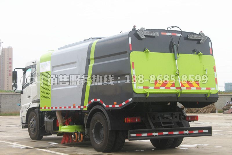 東風天錦干式掃路車
