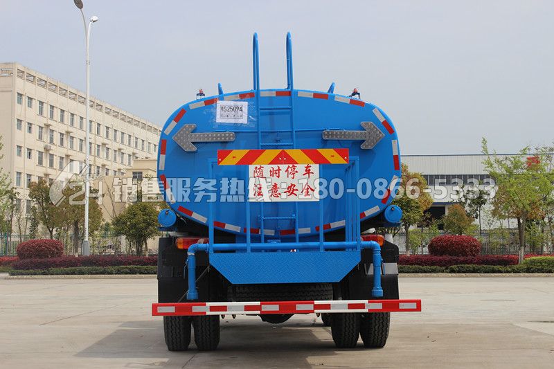 東風老款145型12方灑水車