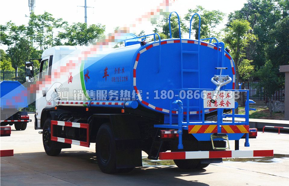 東風專底TJG193型灑水車12立方