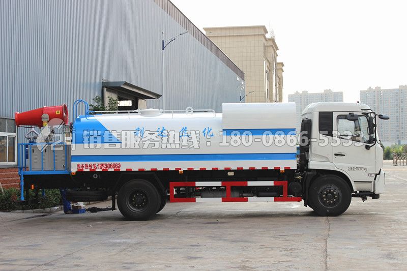 東風(fēng)天錦灑水清洗車14立方-30米霧炮