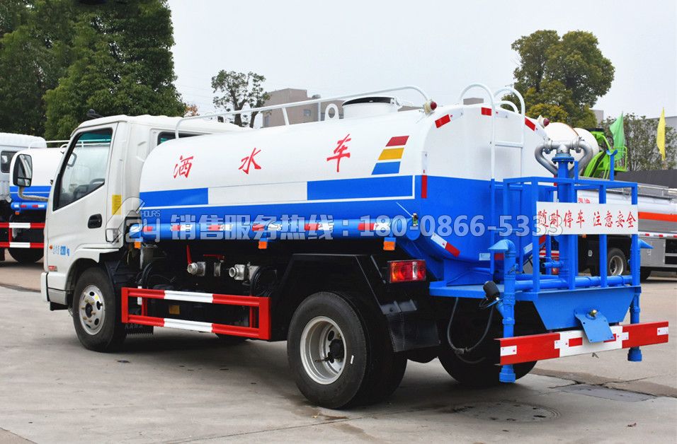 凱馬福運來5方灑水車