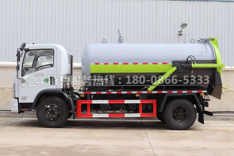 國六-東風福瑞卡吸污車9方