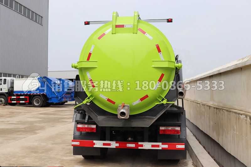 國六-東風福瑞卡吸污車9方
