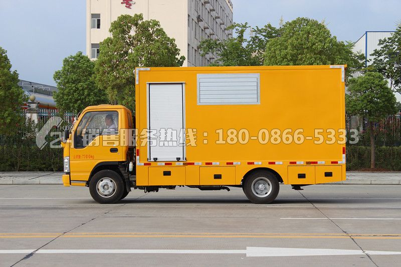 慶鈴ELF應急電源車