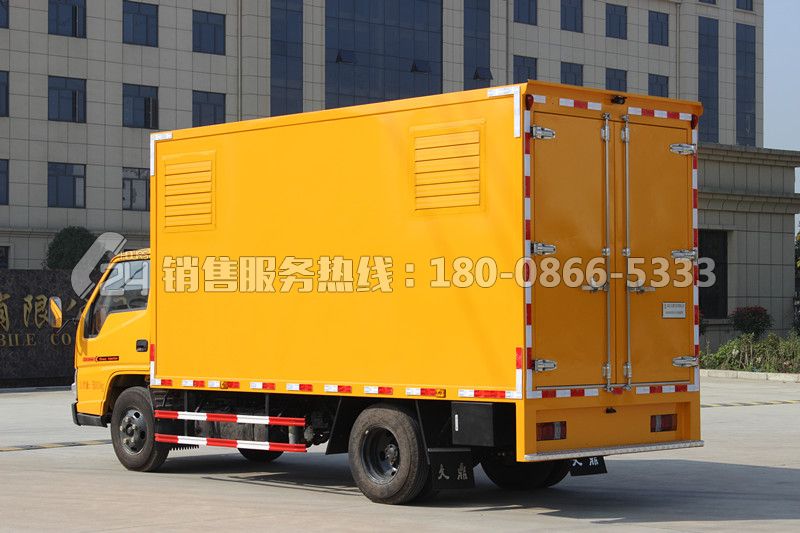 江鈴順達(dá)移動(dòng)電源車(chē)