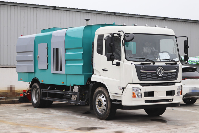 東風天錦后置吸塵車3+7方