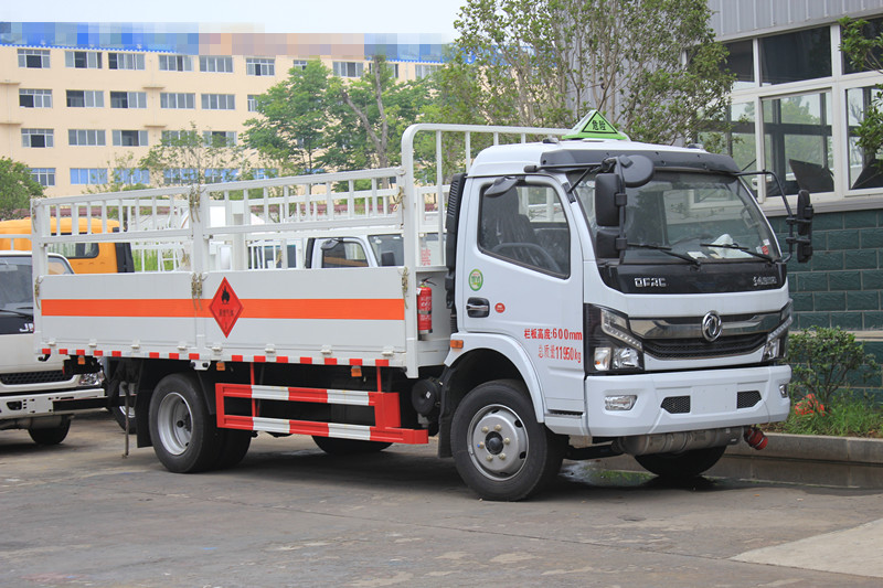 國六-東風多利卡5米2氣瓶運輸車