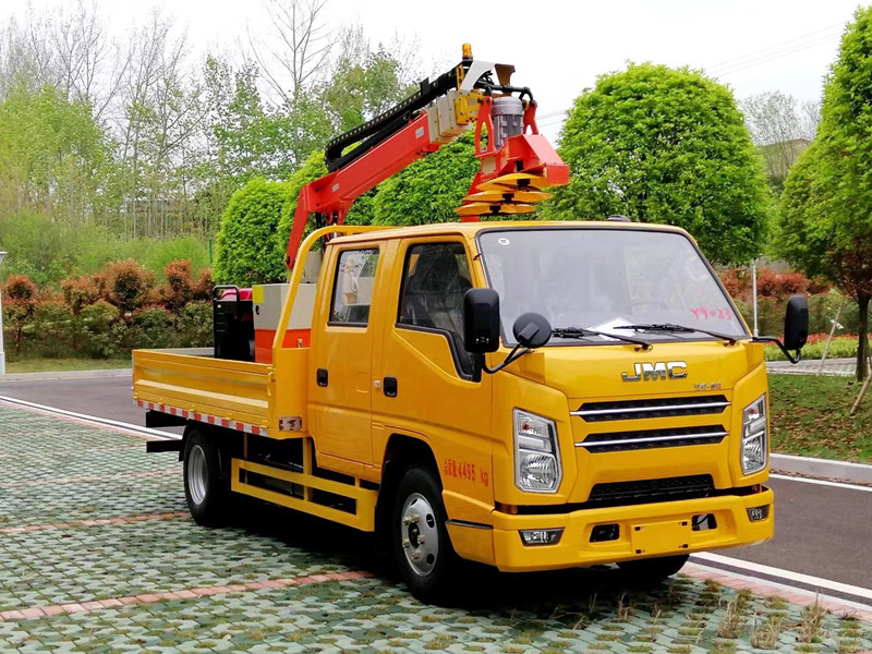 國六-江鈴順達雙排綠化綜合養護車