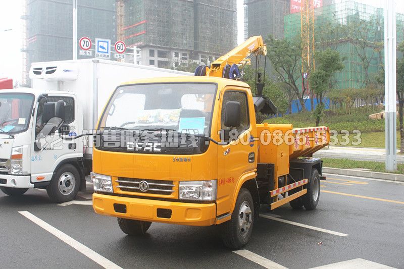 東風多利卡D6清淤車