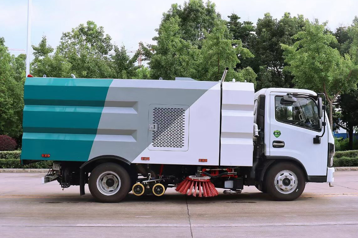 國六-東風(fēng)多利卡D6洗掃車3+3方