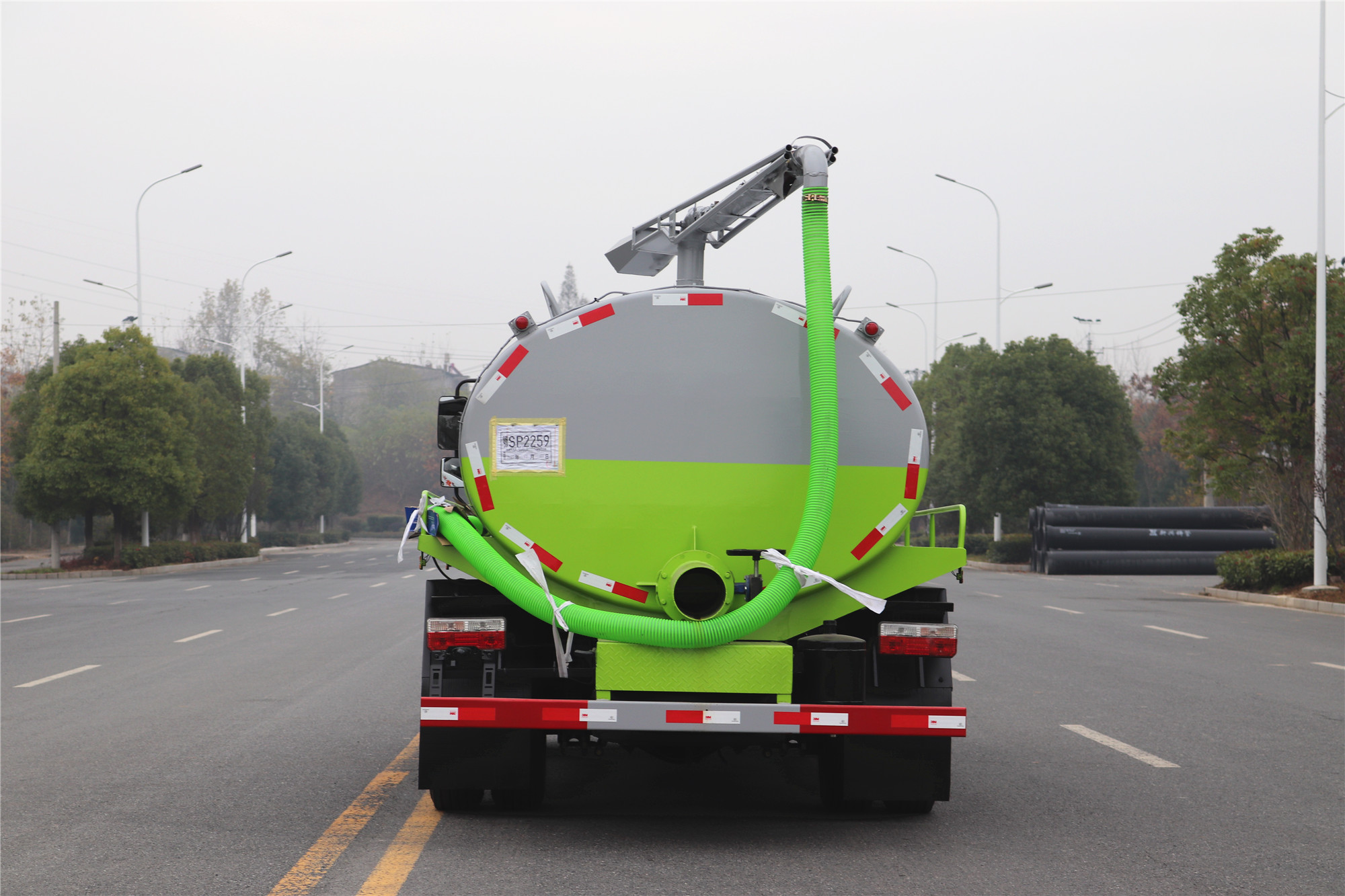 東風多利卡D7吸糞車10方