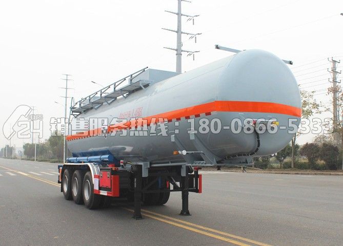 29方腐蝕性物品罐式運(yùn)輸半掛車
