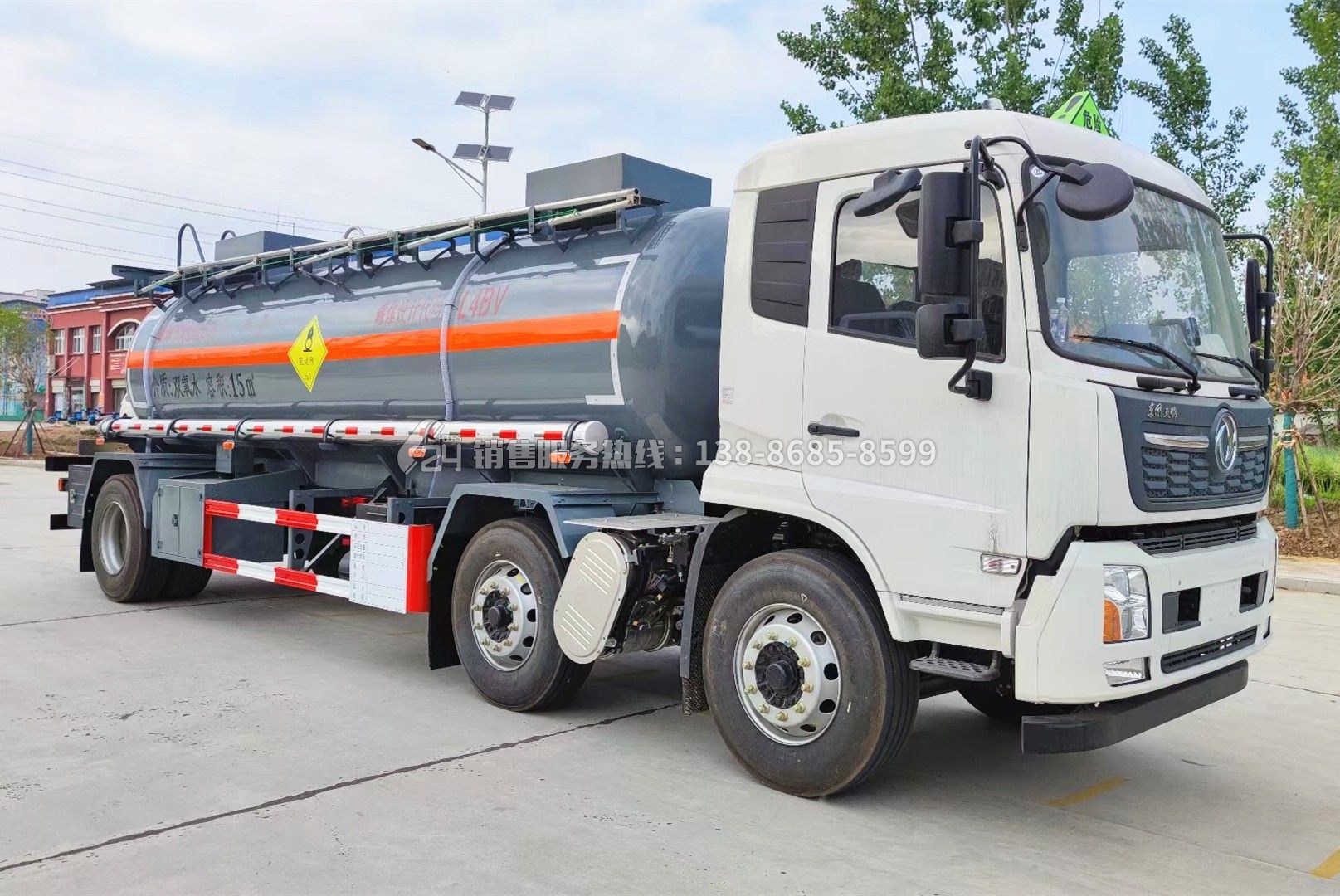 東風天錦15方氧化性物品罐式運輸車