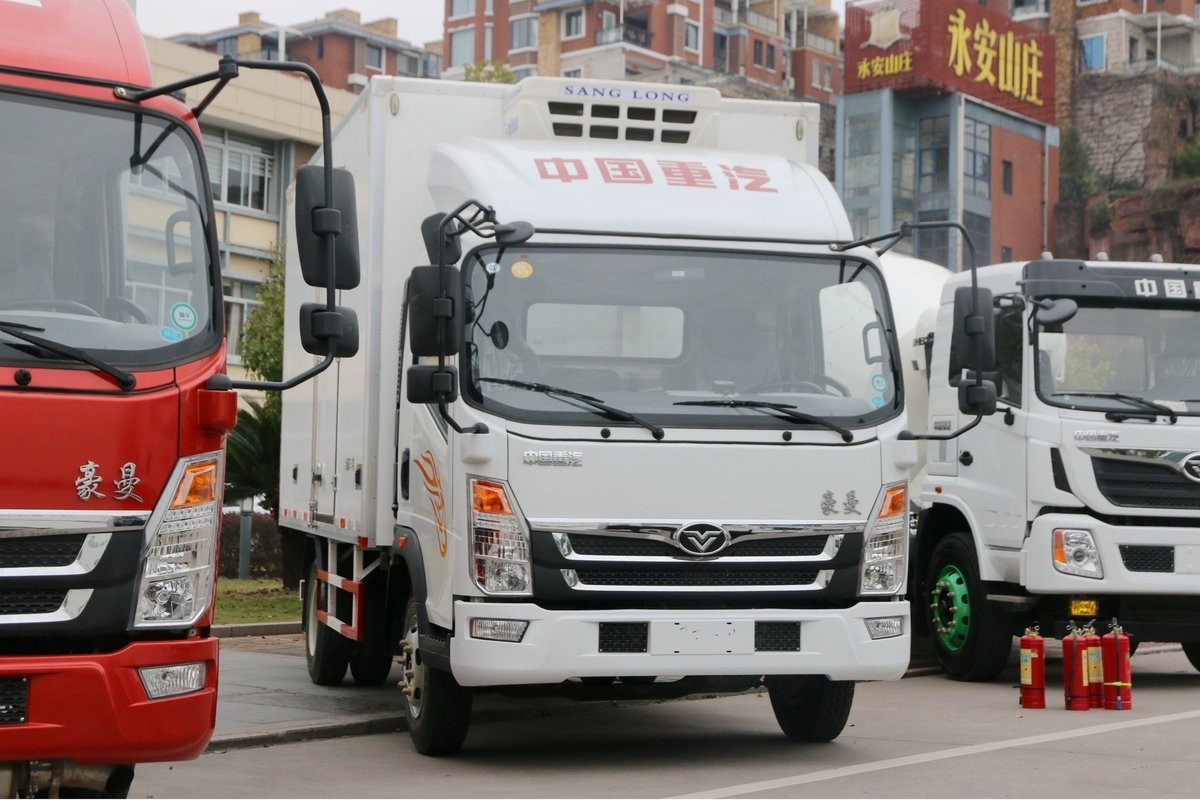 重汽豪曼H3冷藏車4米
