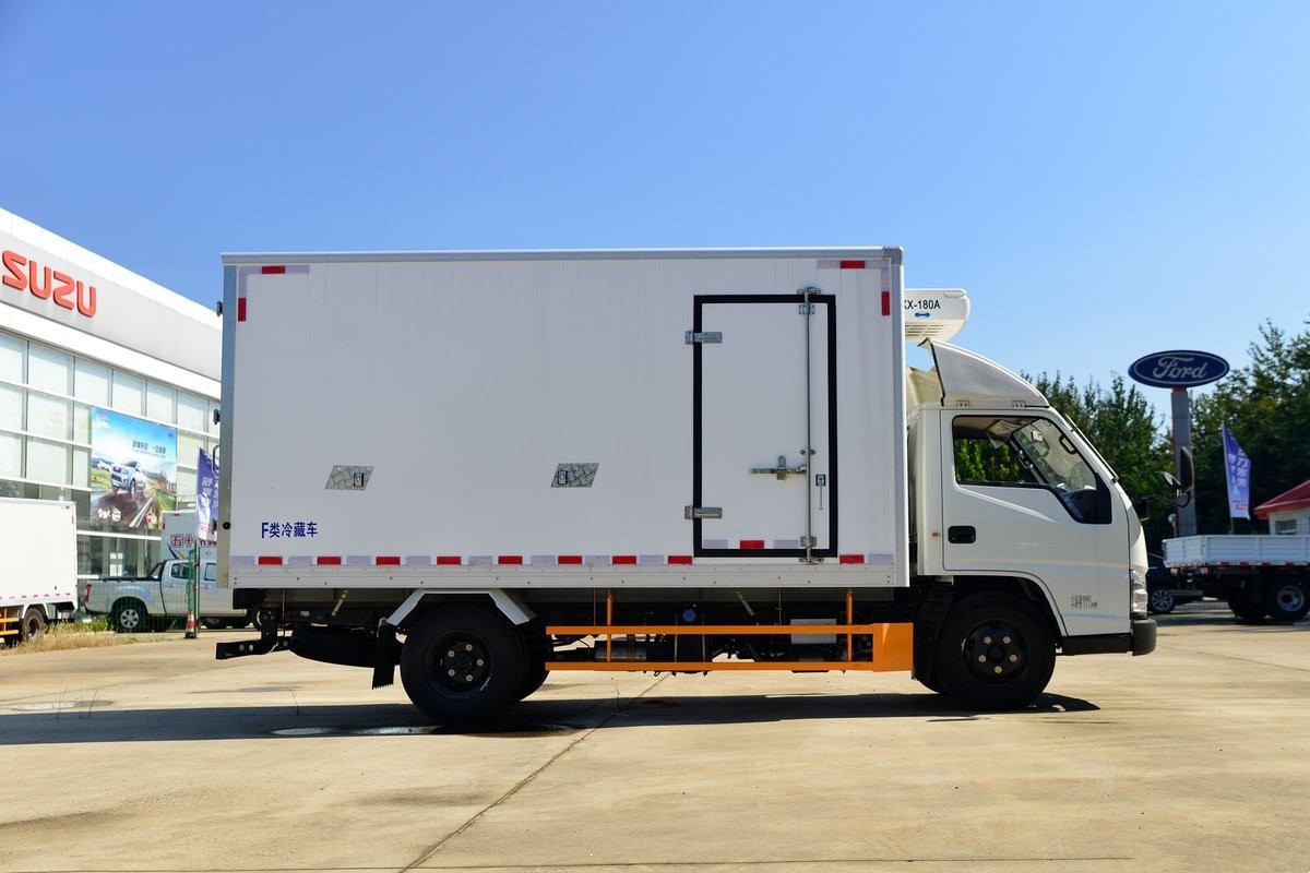江鈴順達冷藏車3.7米