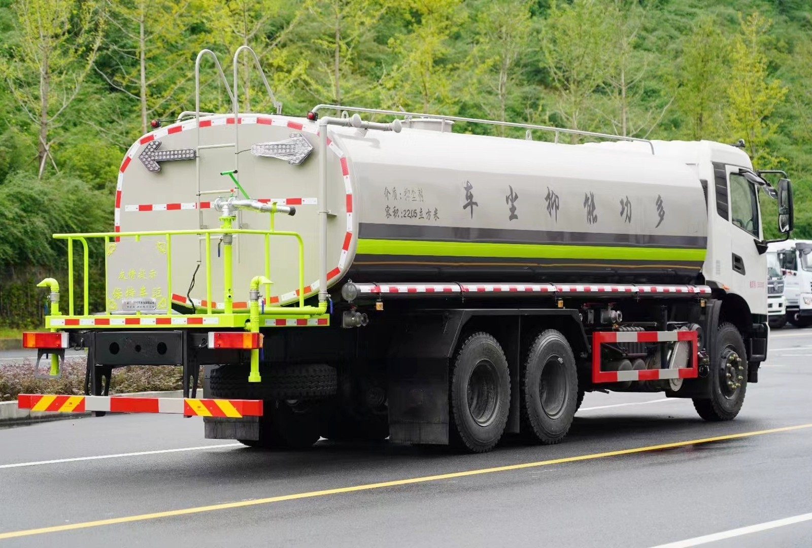 東風天錦KR后雙橋灑水車22方
