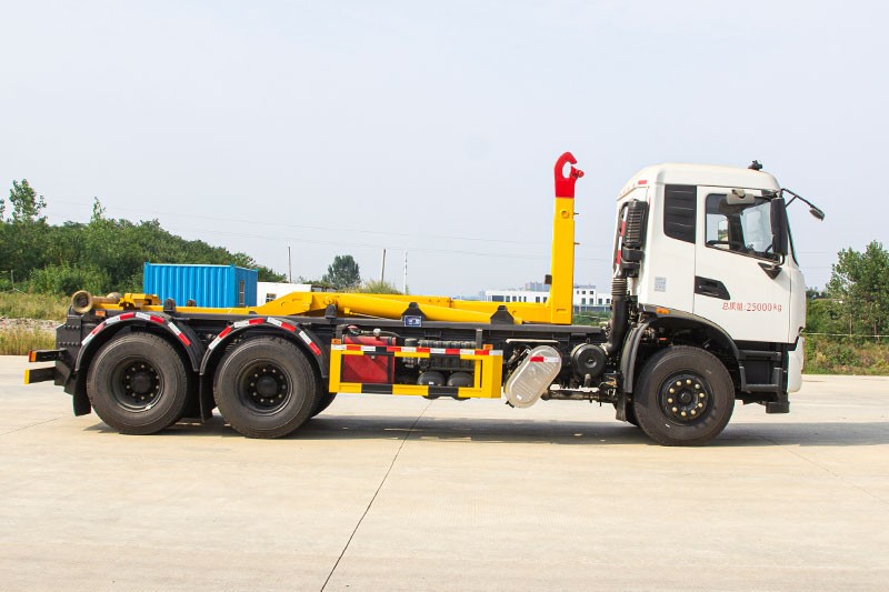 東風天錦后雙橋勾臂垃圾車 20方