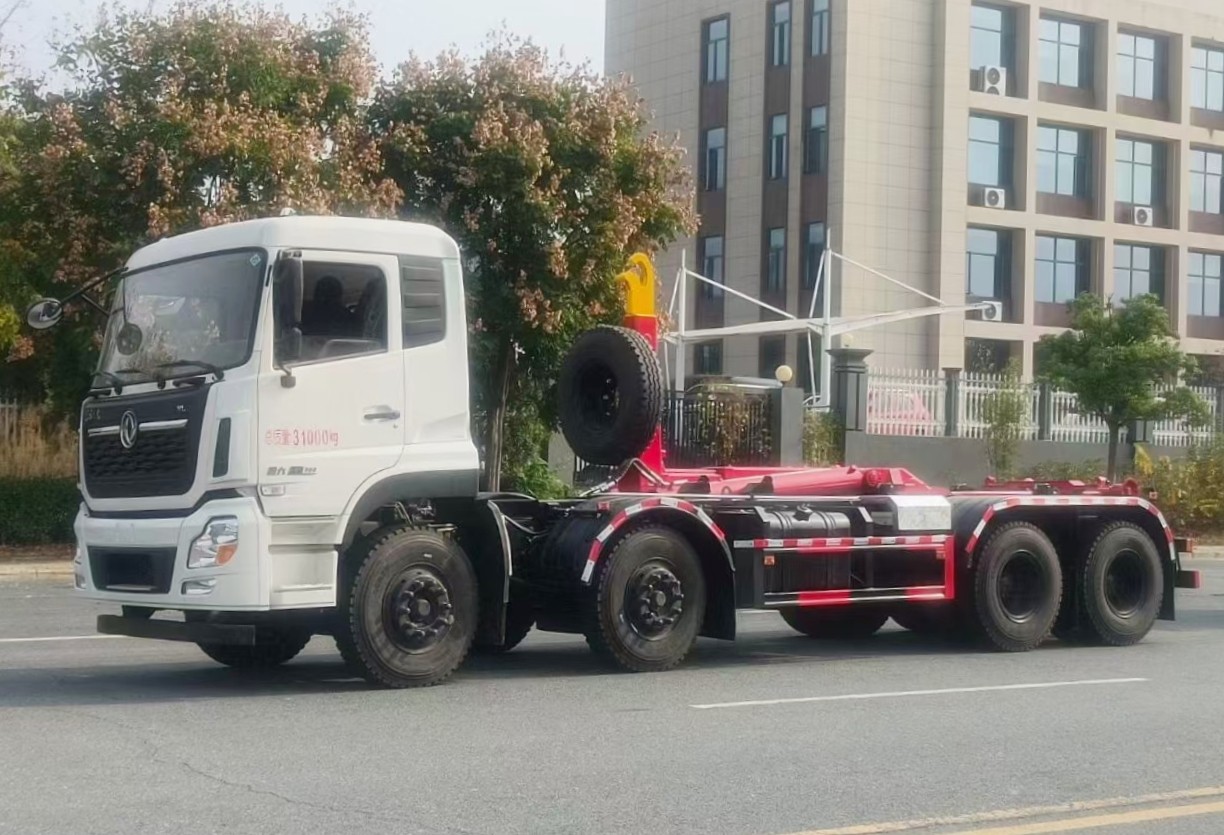 東風天龍VL8x4勾臂垃圾車25噸  