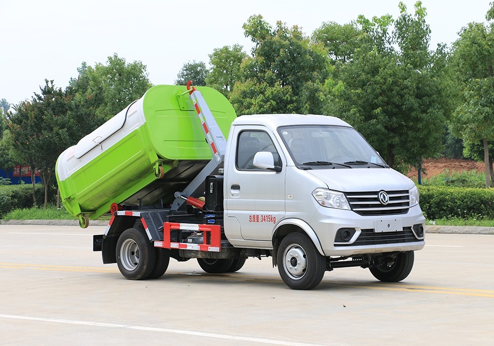 東風小康勾臂垃圾車 3方